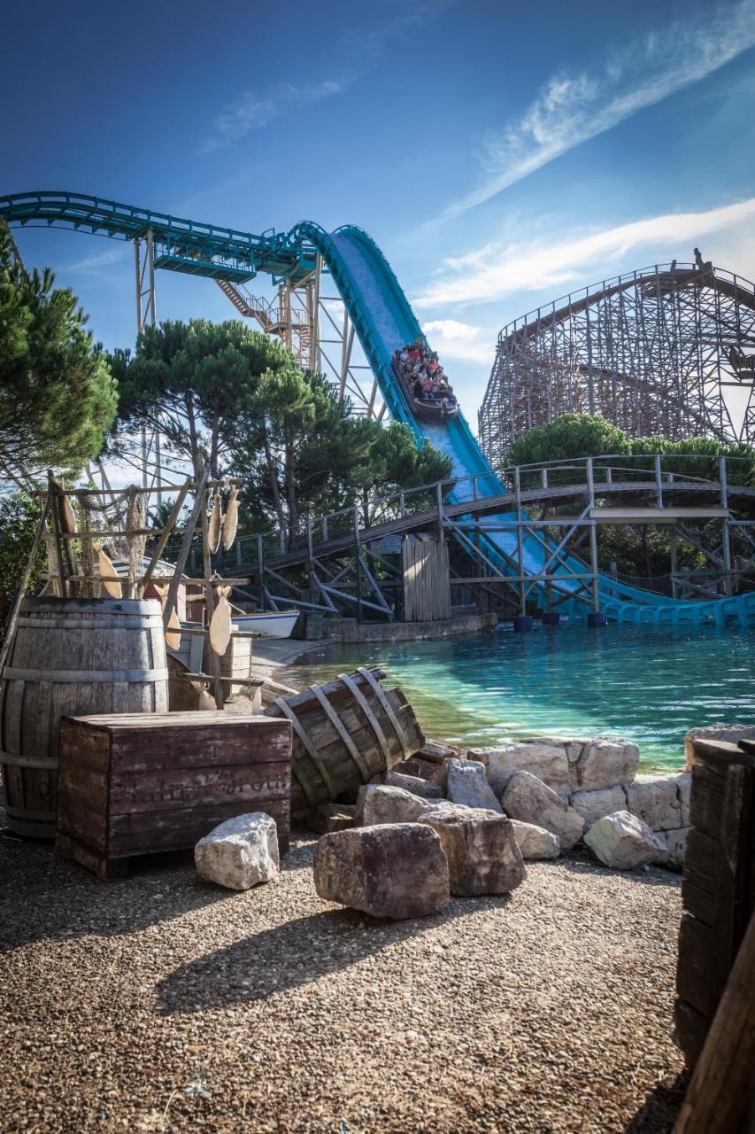 4-Sterne Erlebnishotel El Andaluz, Europa-Park Freizeitpark & Erlebnis-Resort Rust Bagian luar foto